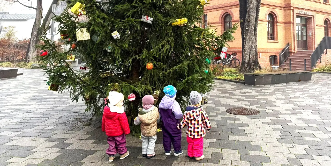 Kinder im Bildungsnest